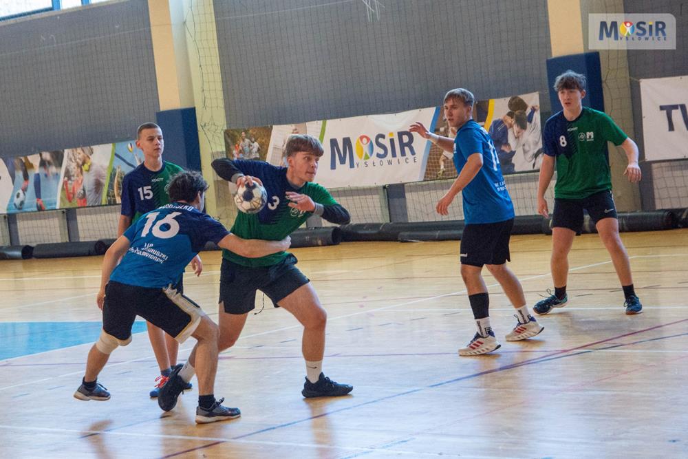 587037176_1578769036896621_7573958798357973031_n