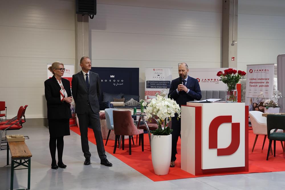 Nowa hala Fabryki Materacy Janpol już działa. Uroczyste otwarcie w Orzeszu