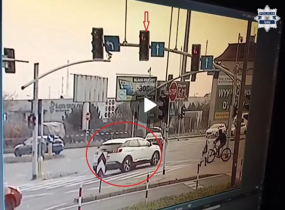 13 kierowców ukaranych za przejazd na czerwonym świetle