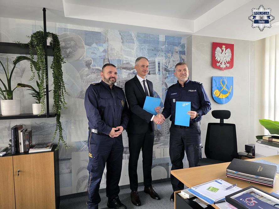 Nowe porozumienie między Policją a Strażą Miejską w Tychach – większe bezpieczeństwo mieszkańców
