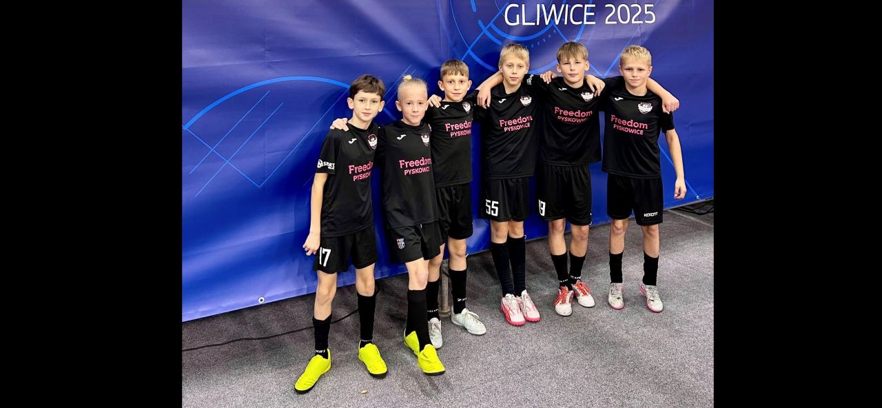 Młodzi piłkarze z Pyskowic wspierali UEFA Futsal Champions League w Gliwicach