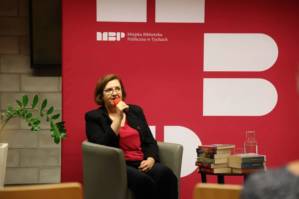 "Spotkanie z Agnieszką Krawczyk w Miejskiej Bibliotece Publicznej w Tychach