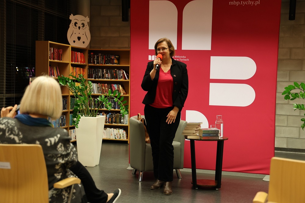 "Spotkanie z Agnieszką Krawczyk w Miejskiej Bibliotece Publicznej w Tychach