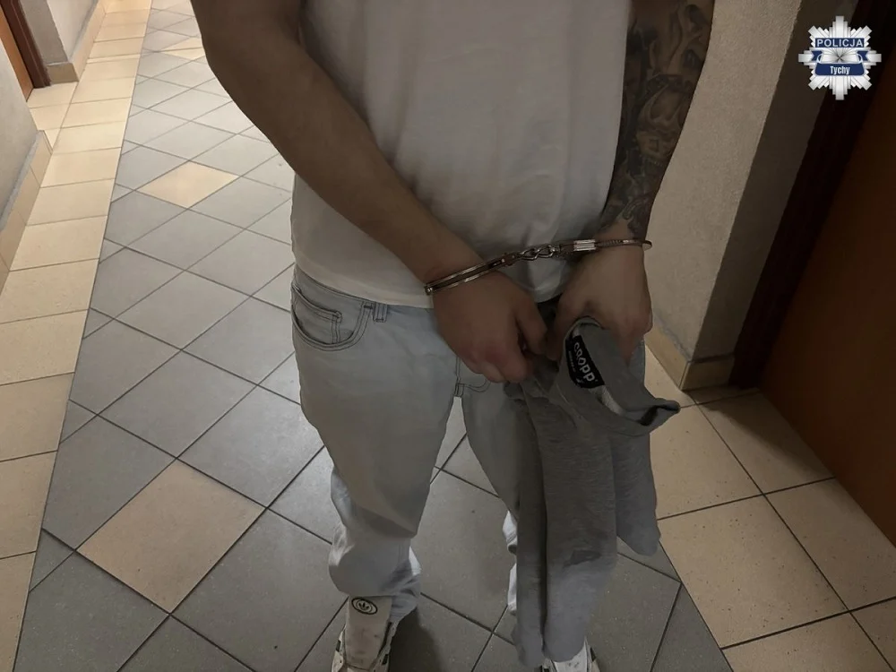 Kradzież szczególnie zuchwała w Tychach – trójka mieszkańców zatrzymana przez policję
