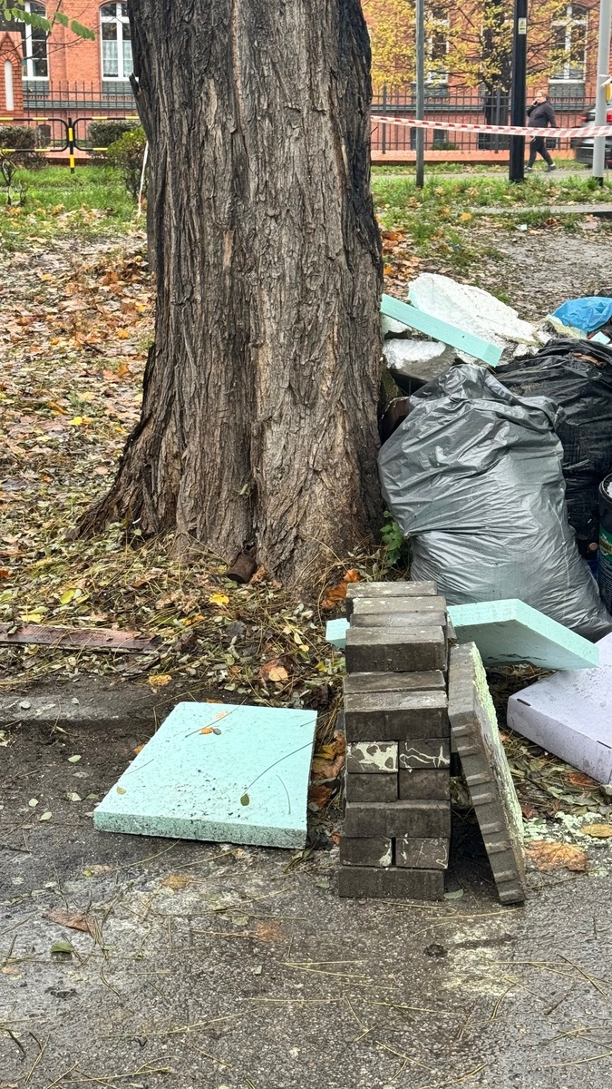 Odnaleziony niewybuch - granat z okresu II Wojny Światowej w okolicy szkoły podstawowej