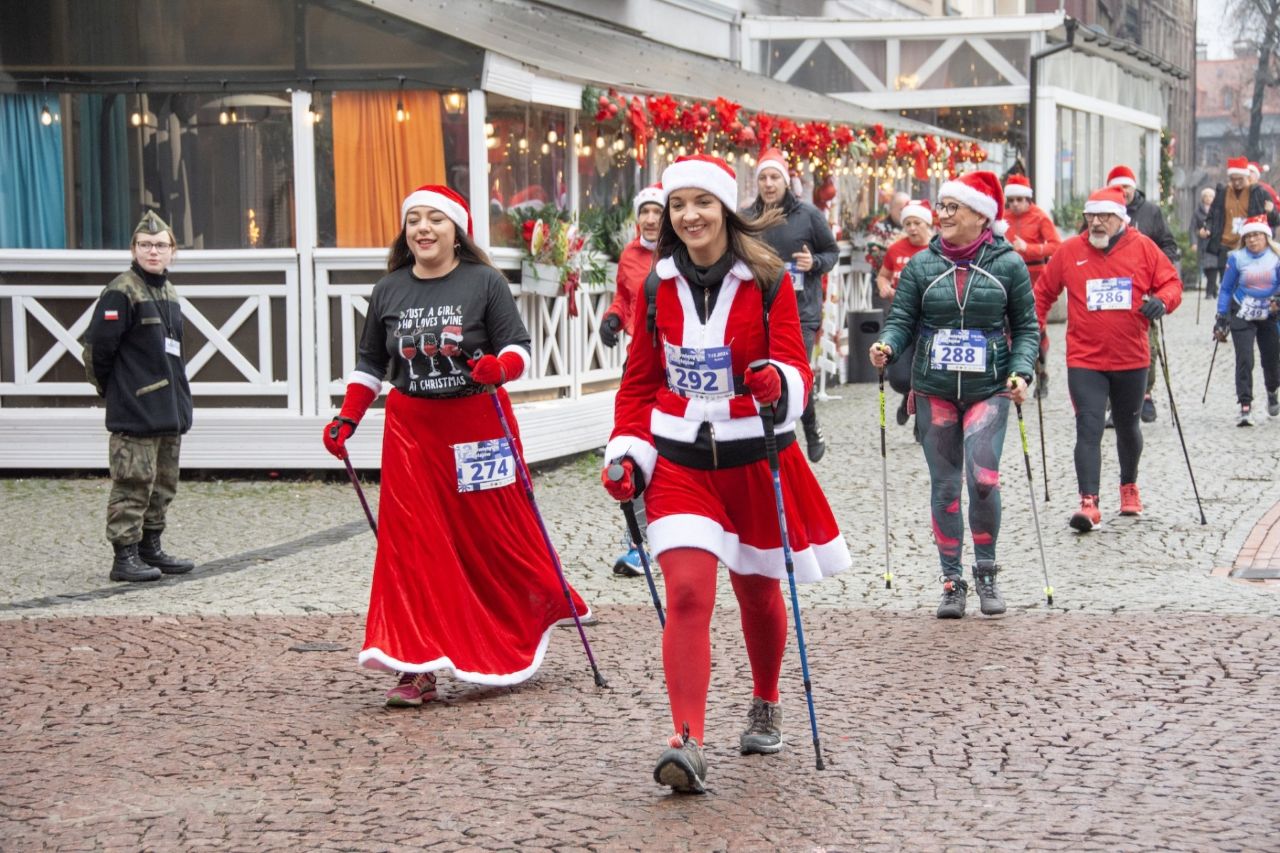 Bieg Świętych Mikołajów wraca do Bytomia – charytatywna akcja już 6 grudnia
