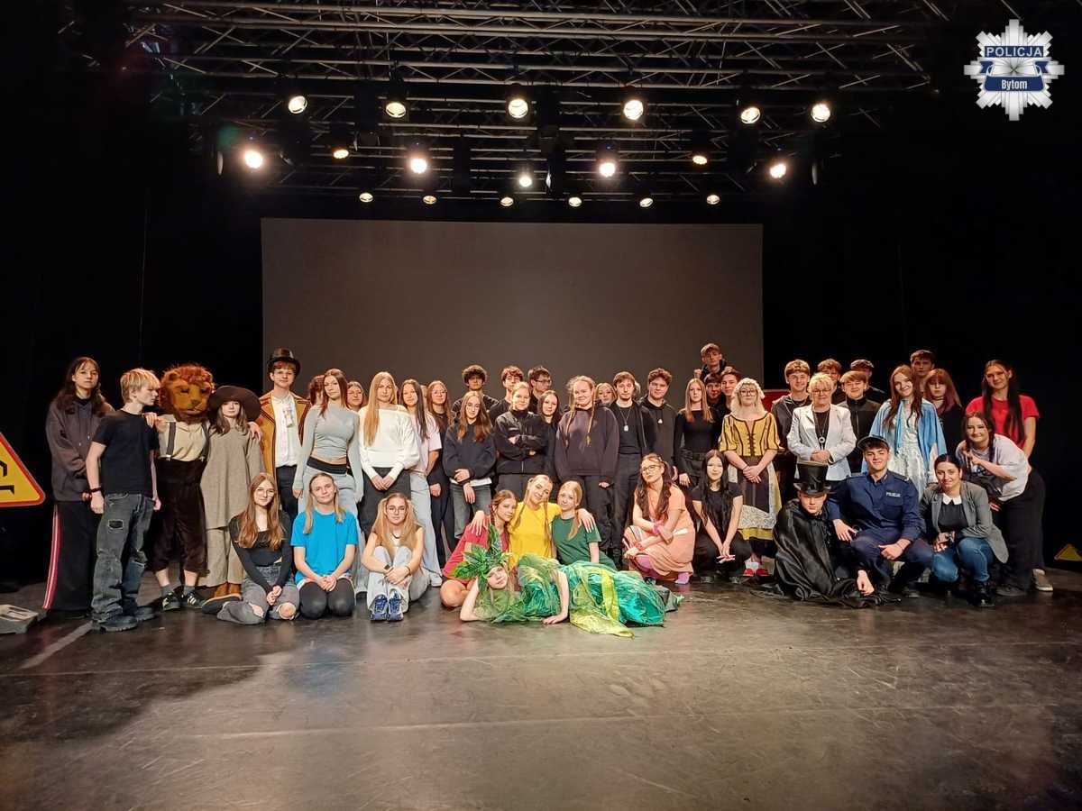 Za nami spektakl „Znakopolis” w Bytomskim Teatrze Tańca i Ruchu Rozbark