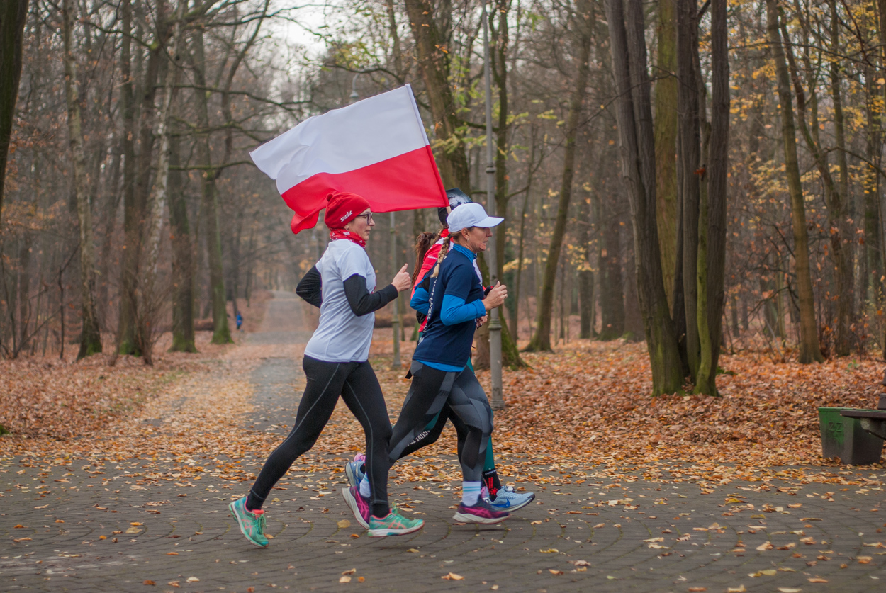 Biało-czerwony parkrun Katowice 2025 [FOTORELACJA]