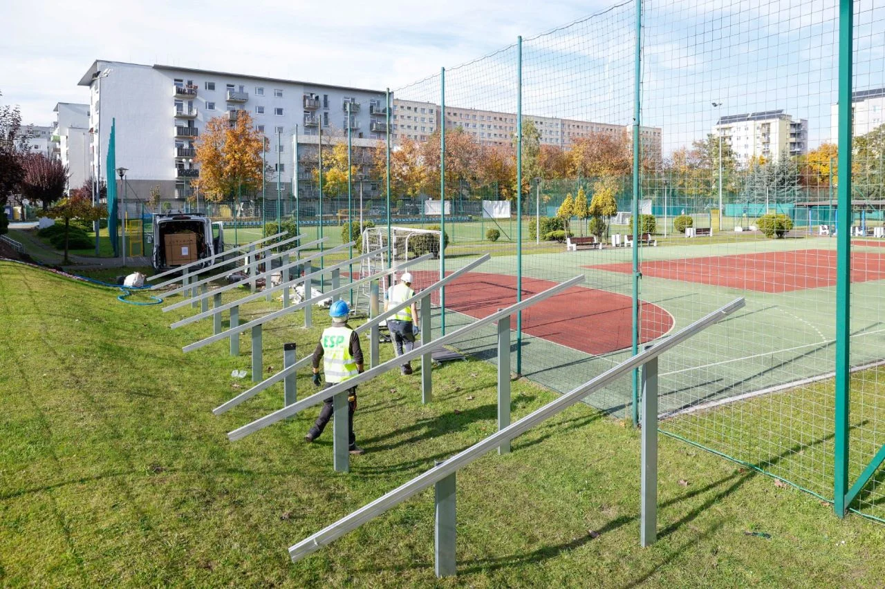 Katowice stawiają na zieloną energię – nowe instalacje OZE w miejskich obiektach