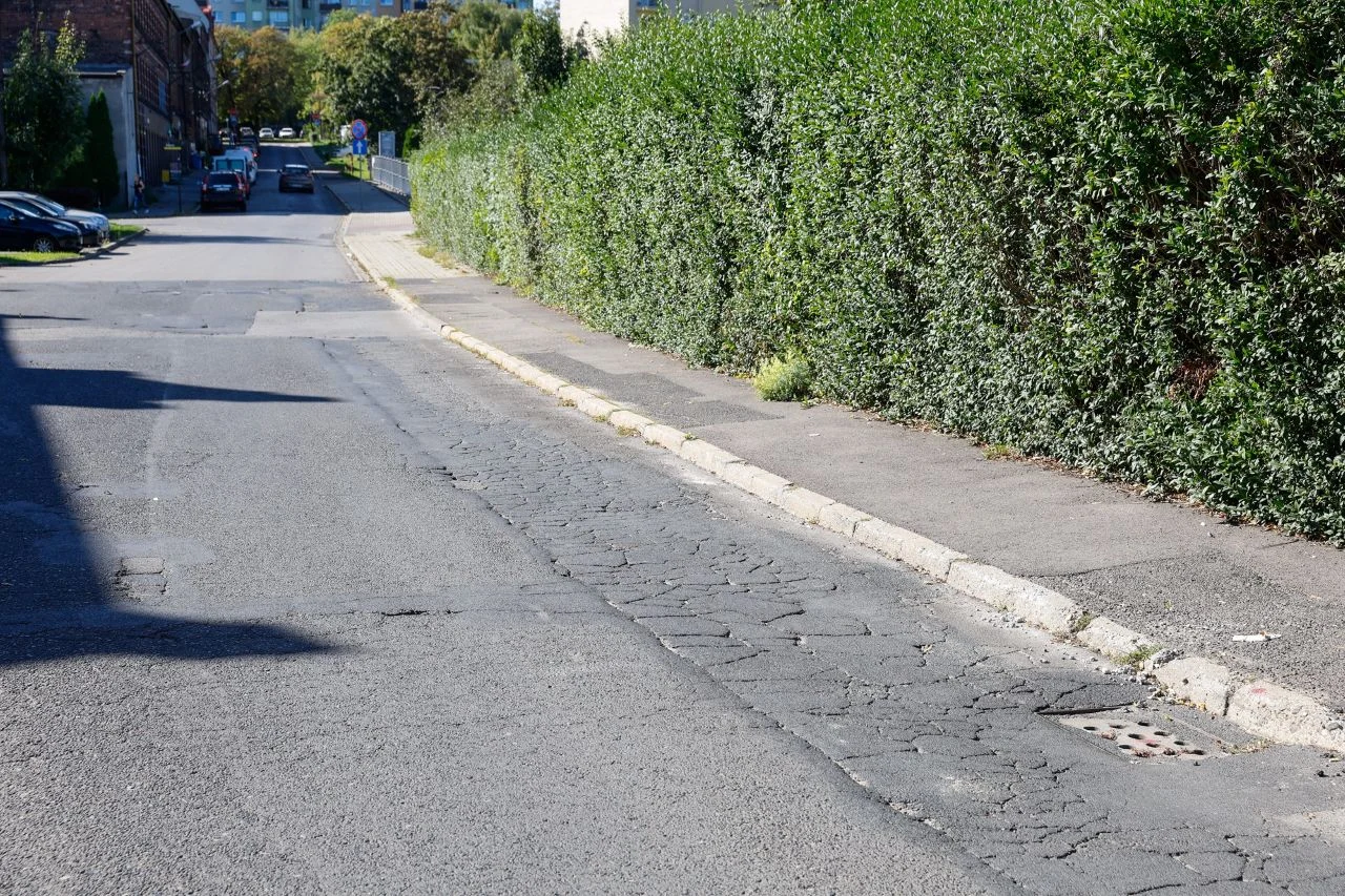 Inwestycje drogowe w Katowicach: remonty ulic Karłowicza, Marcinkowskiego, Iłłakowiczówny