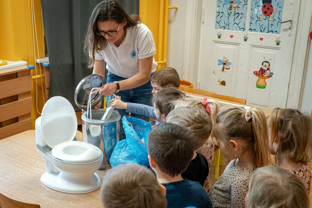 Toaleta, kanalizacja, ścieki, czyli opowieść o świecie ukrytym pod naszymi stopami