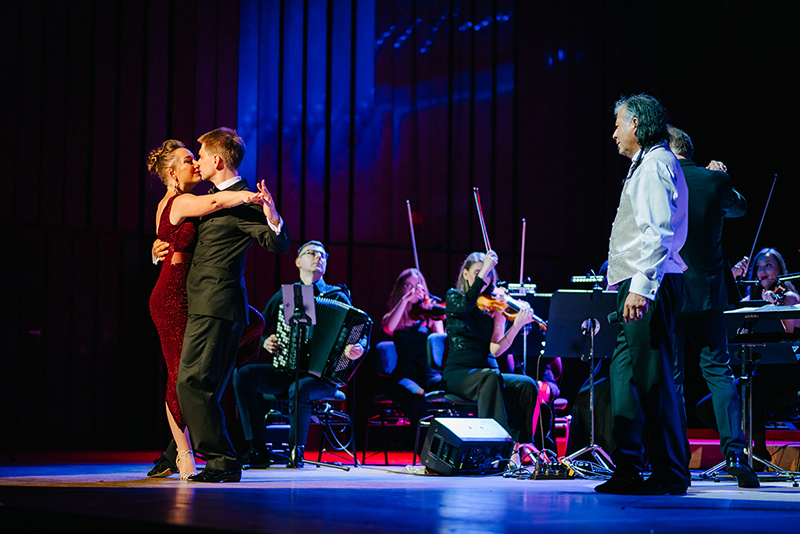 Wyjątkowy koncert Colours of Tango & Orchestra – argentyjskie show pełne pasji i emocji