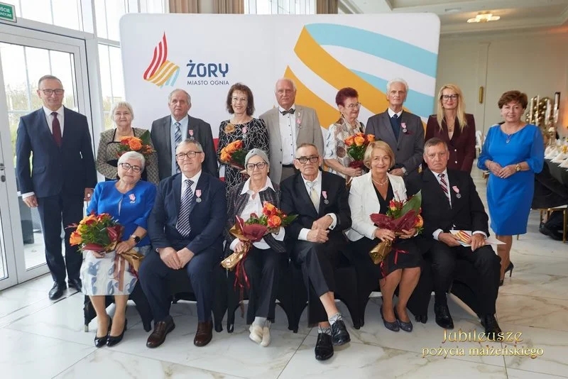 Żory: 52 pary otrzymały Medal za Długoletnie Pożycie Małżeńskie [FOTO]