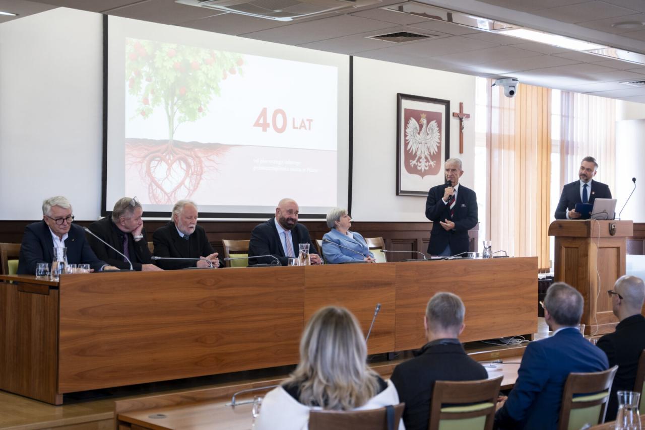40 lat od przełomowego przeszczepu serca 10