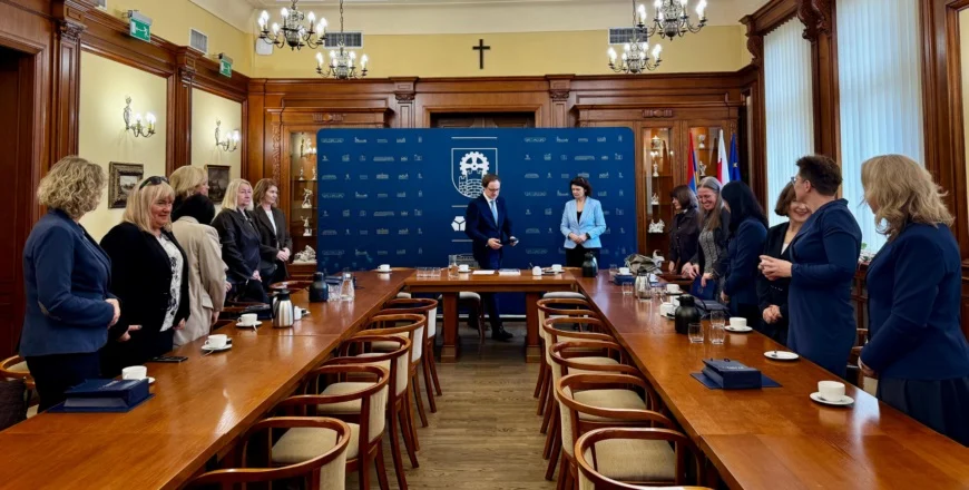 Władze uhonorowały najlepszych nauczycieli Zabrza