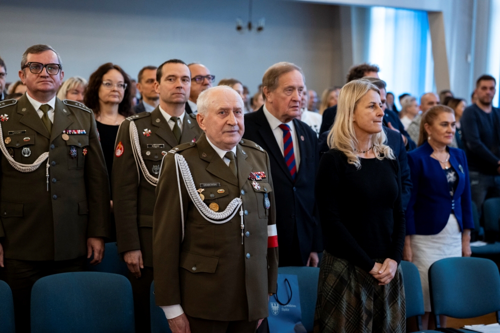 Wyjątkowy sukces Zabrza. ZSE-U nagrodzony za zasługi dla Śląska 12