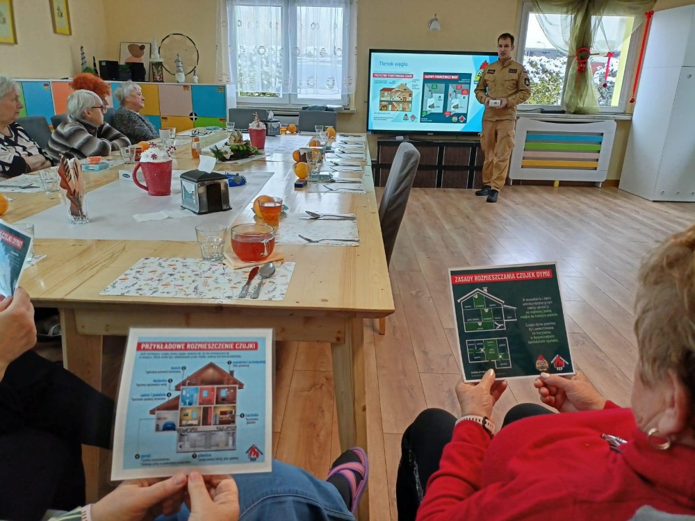 Strażacy w Zabrzu rozpoczęli spotkania edukacyjne o bezpieczeństwie pożarowym