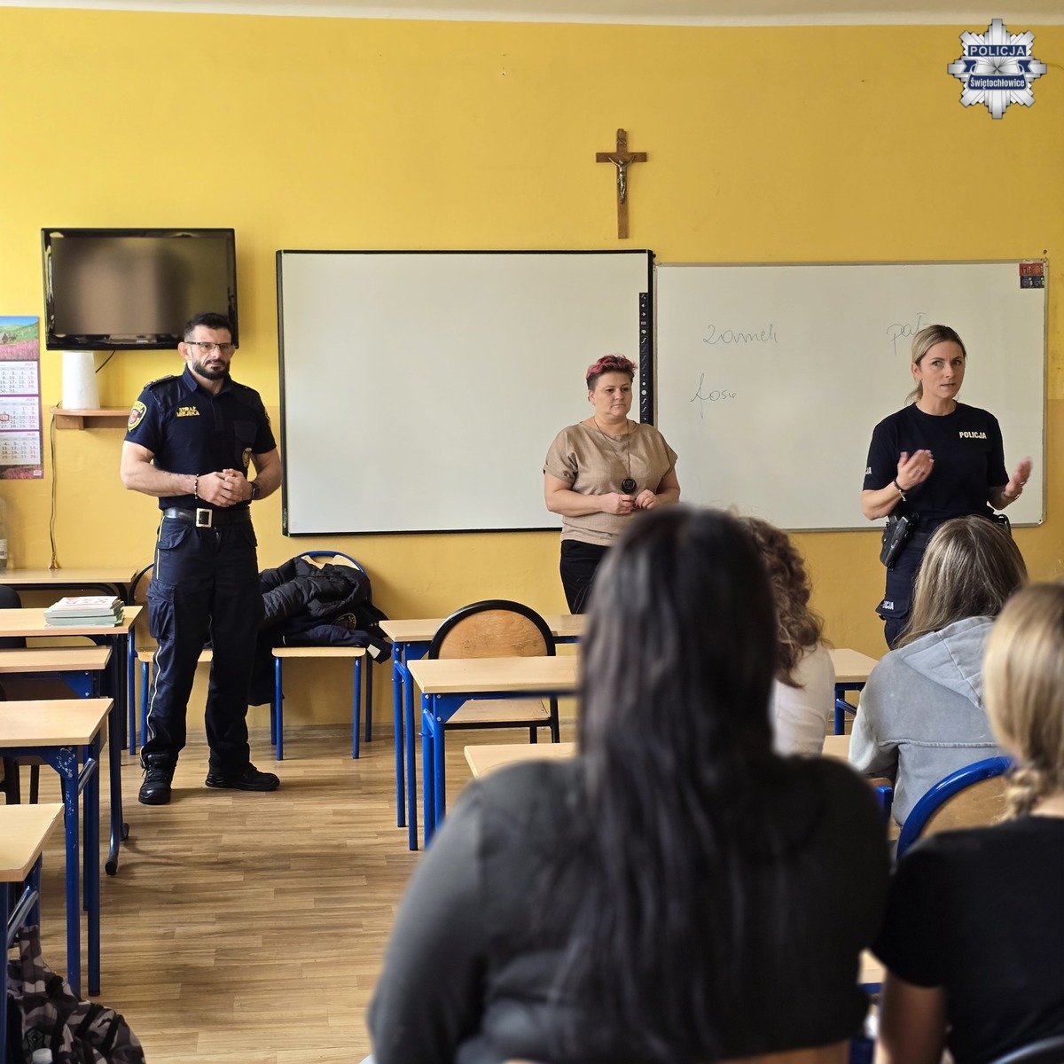 Profilaktyka przeciw hejtowi w SP nr 19 – służby uczą, jak reagować