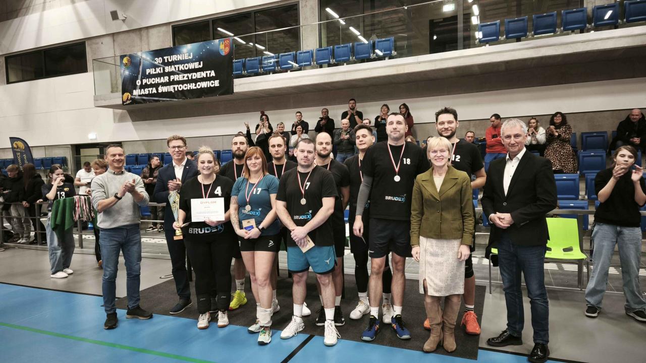 Jubileuszowy Turniej Siatkówki 10