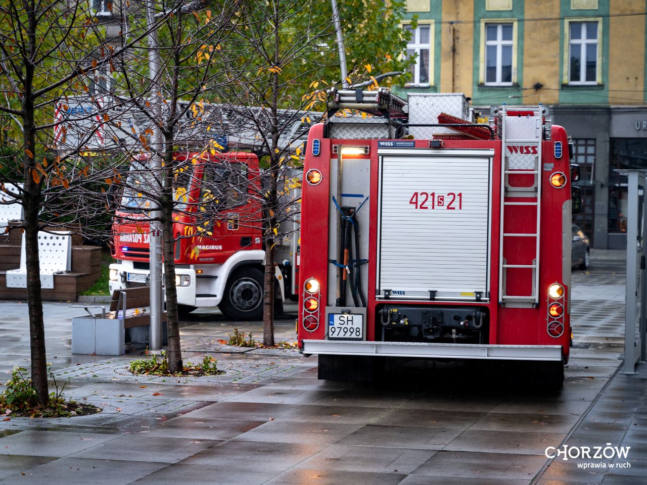 Z elewacji Urzędu Miasta w Chorzowie zniknął napis – wkrótce pojawi się nowy