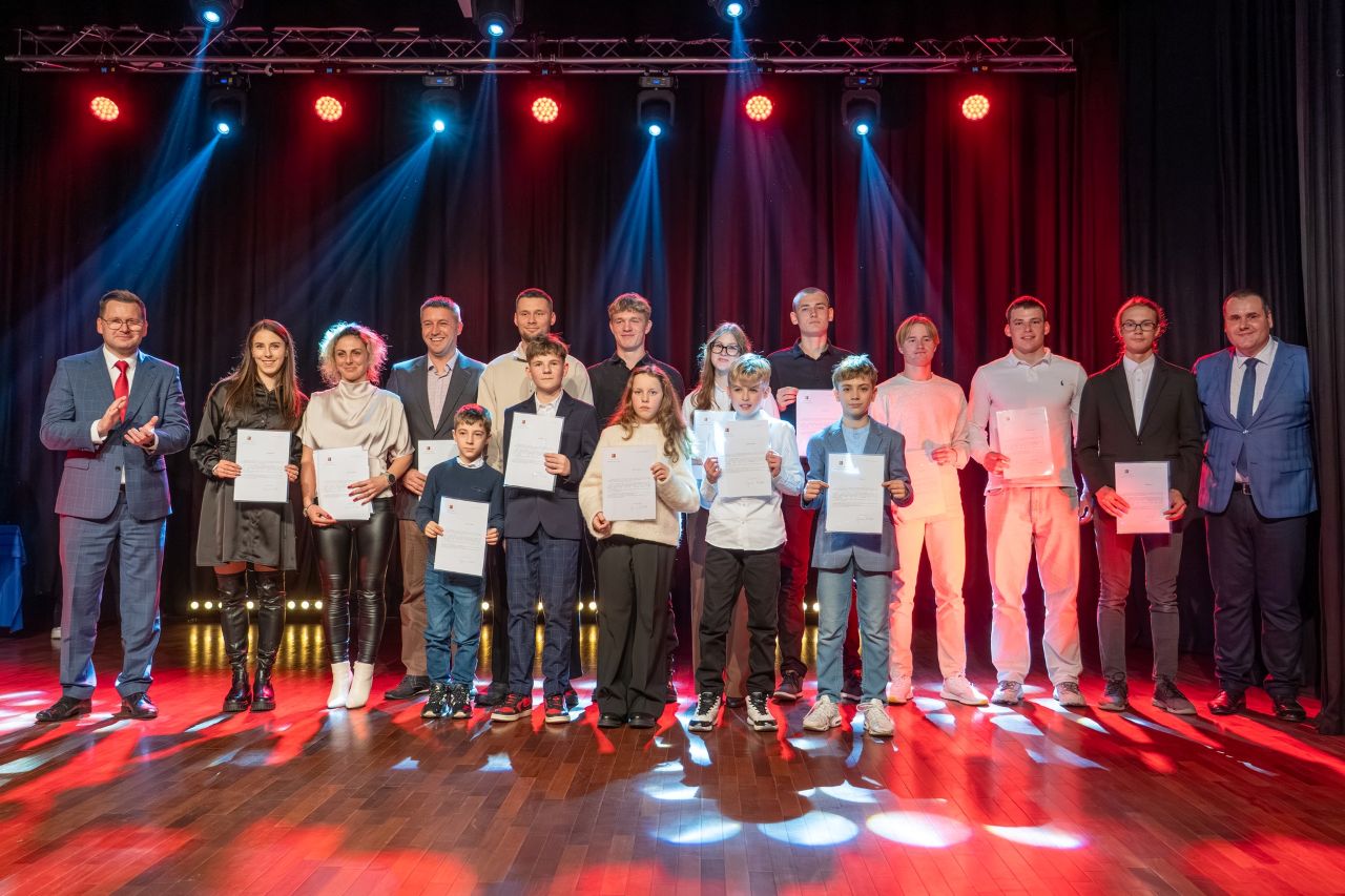 192 powody do dumy! Chorzów nagrodził młodych sportowców za spektakularne sukcesy