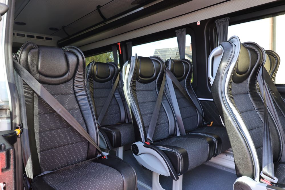 Nowy bus dla Warsztatów Terapii Zajęciowej / fot. UM Piekary Śląskie