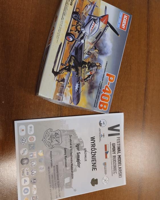 Modelarze z Piekar Śląskich wracają z nagrodami / fot. MDK2 Piekary Śląskie