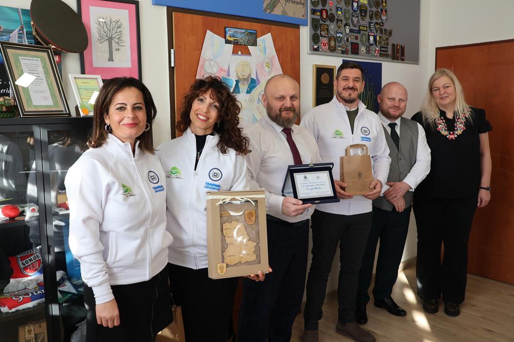 Goście z Katanii w Orzeszu! Włoska młodzież na Erasmus+ w SP3