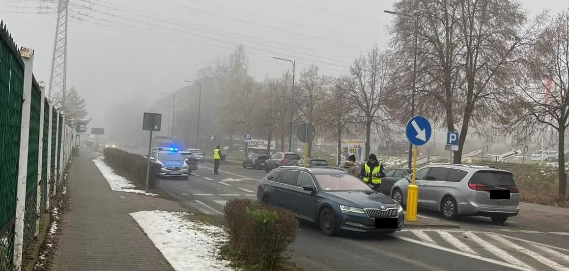 Groźne potrącenie na ul. Kłodnickiej. Pieszy trafił do szpitala