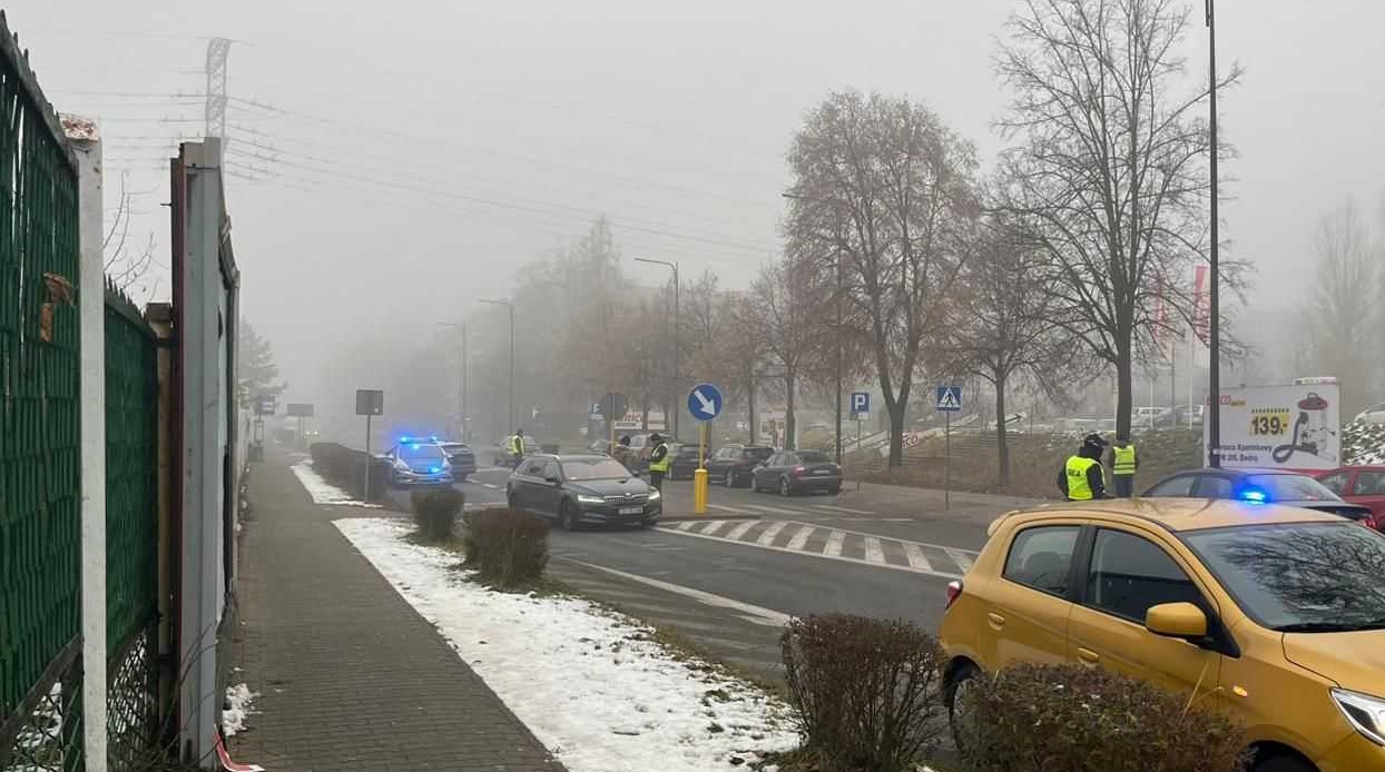 Groźne potrącenie na ul. Kłodnickiej. Pieszy trafił do szpitala