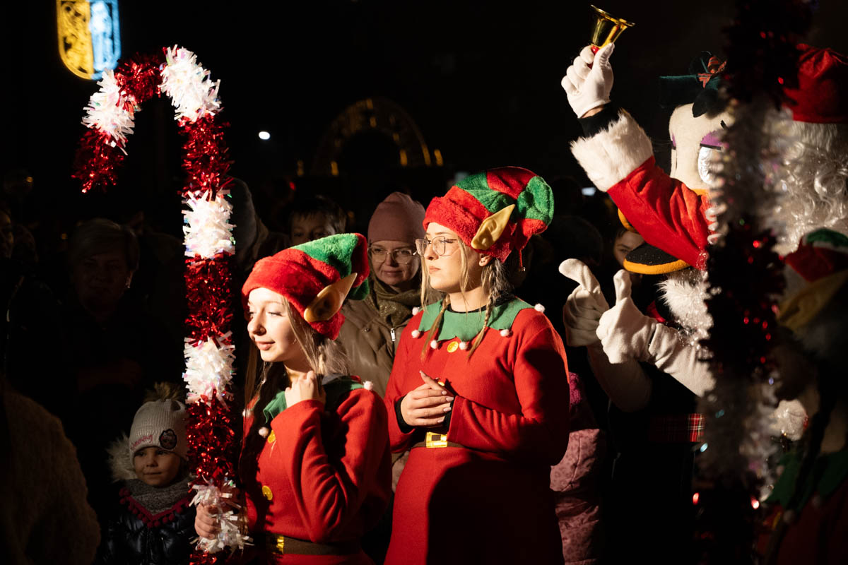 Rozświetlenie choinki 15