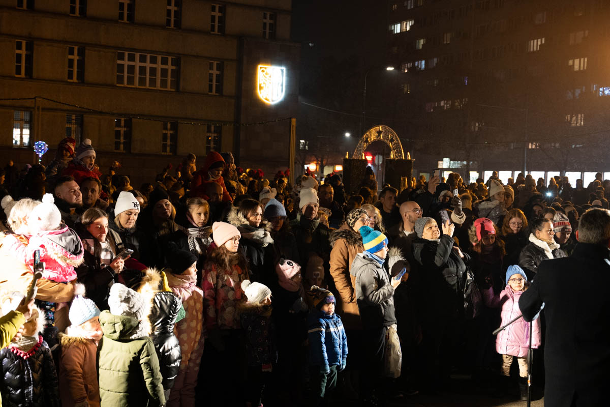 Rozświetlenie choinki 23