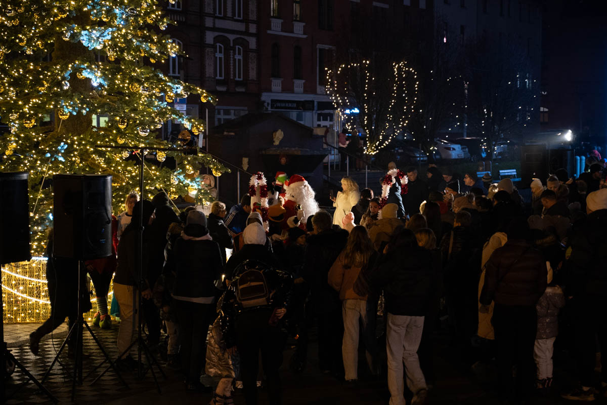 Rozświetlenie choinki 45