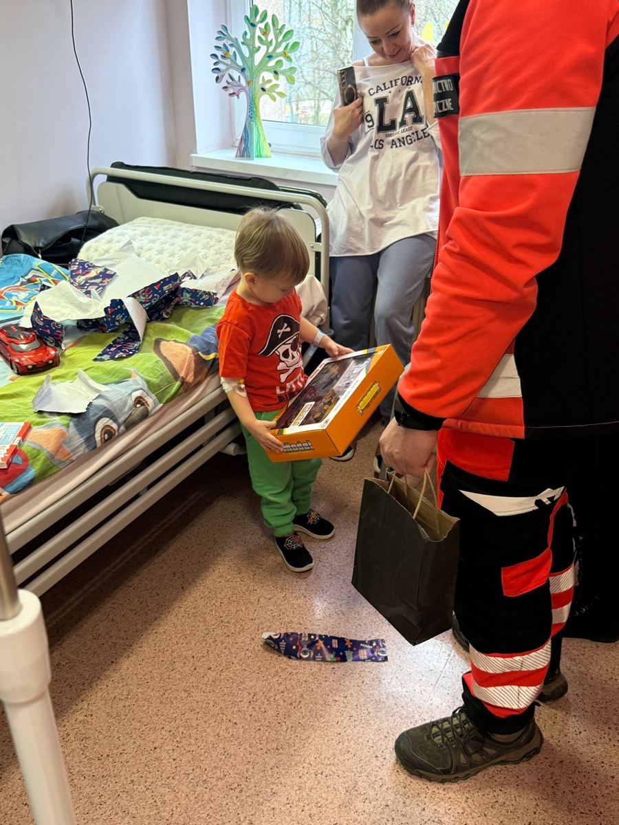 Mikołaj w Szpitalu Miejskim w Rudzie Śląskiej 12