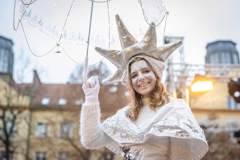Mikołajkowe atrakcje w Tychach: Spektakle, warsztaty i bal na lodzie