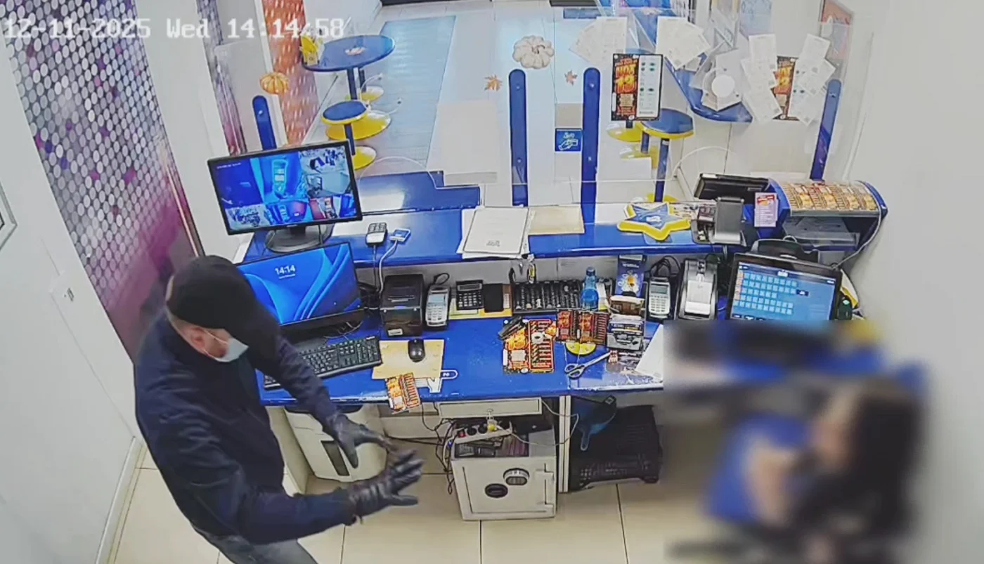Rozbój w punkcie Lotto w Zabrzu – Policja szuka sprawcy! Rozpoznajesz go?