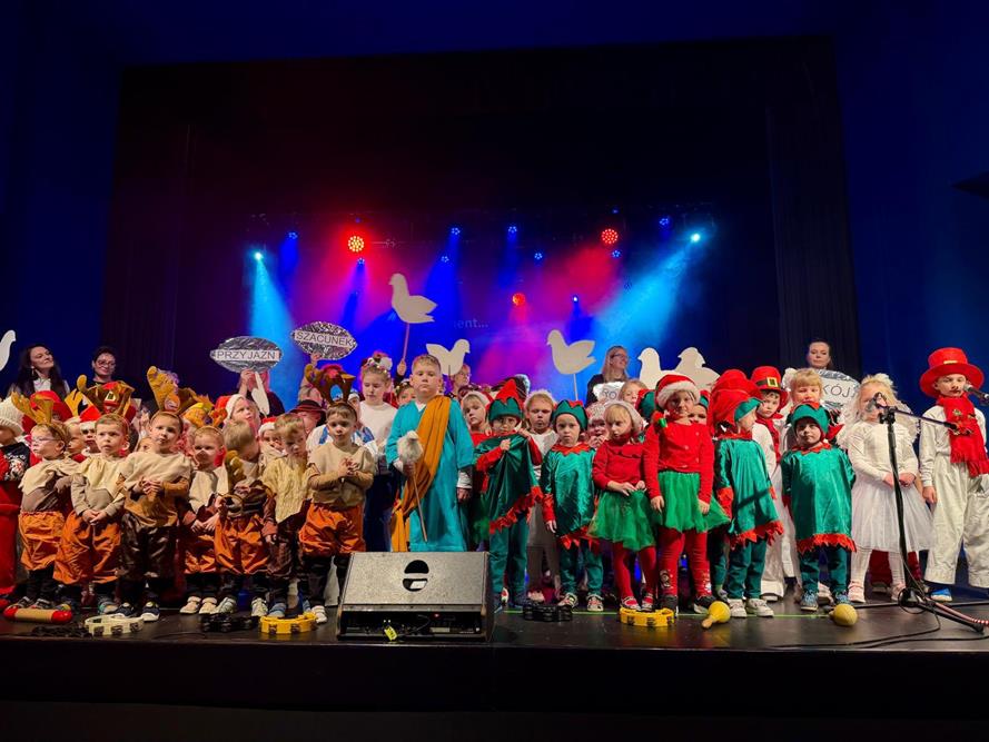"Stań na moment…" – wyjątkowe Jasełka przedszkolaków z Twórczej Czwórki w Mysłowicach