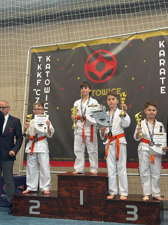 590169414_1162248042706052_2265596255376855282_n