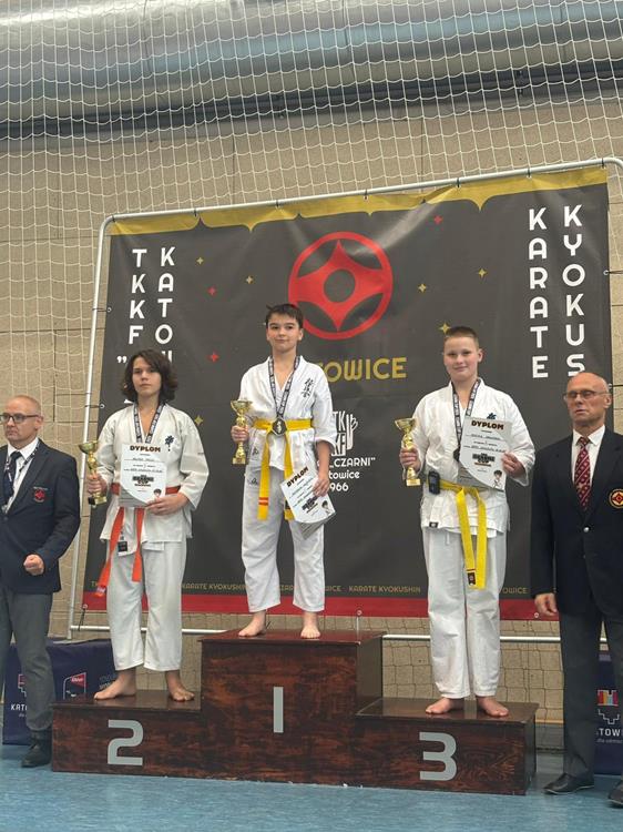 590172294_1162248212706035_7820467017183190145_n