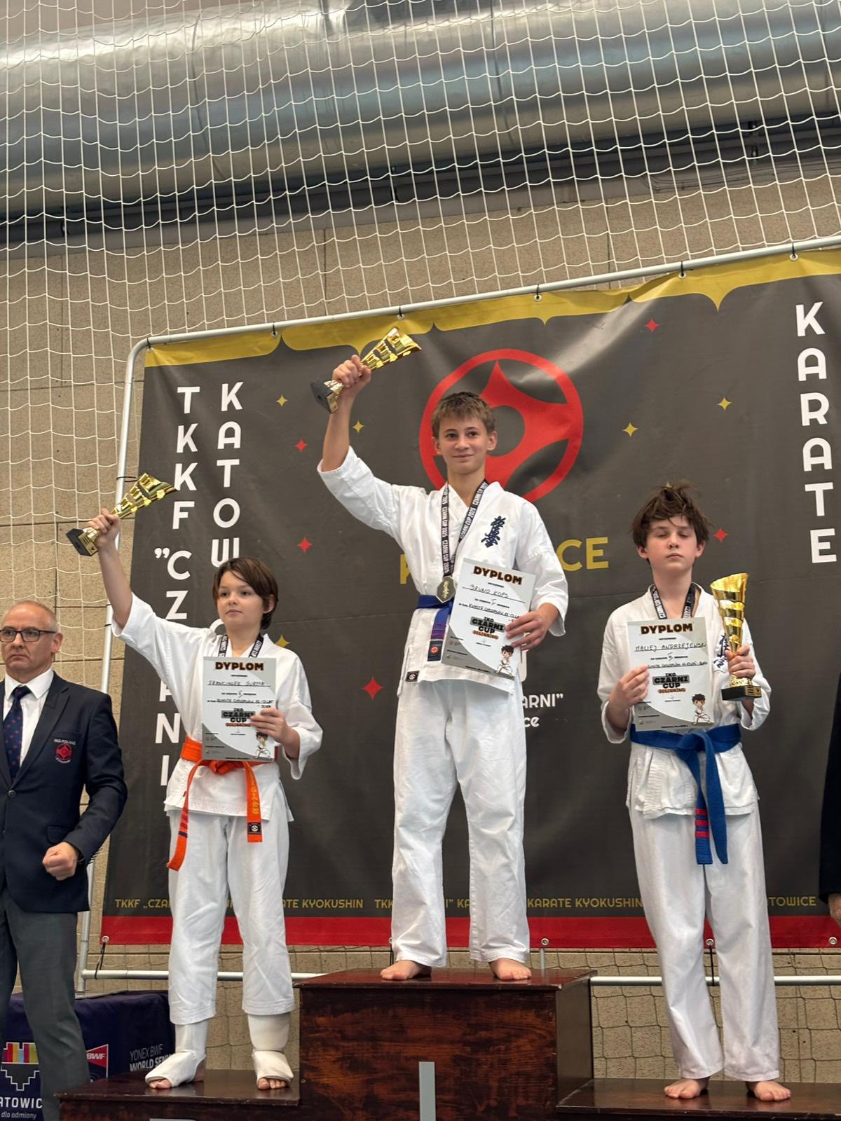 592102731_1162246939372829_1631495135403622637_n