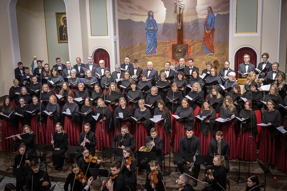 Tychy: Koncert chóralny "Messa di Gloria" – wyjątkowe wydarzenie muzyczne w Czułowie