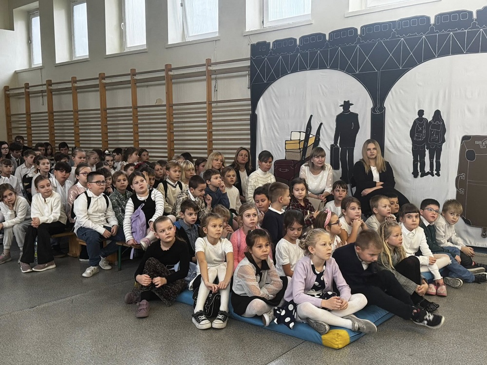 595863186_1298934645610484_6904824984875199601_n