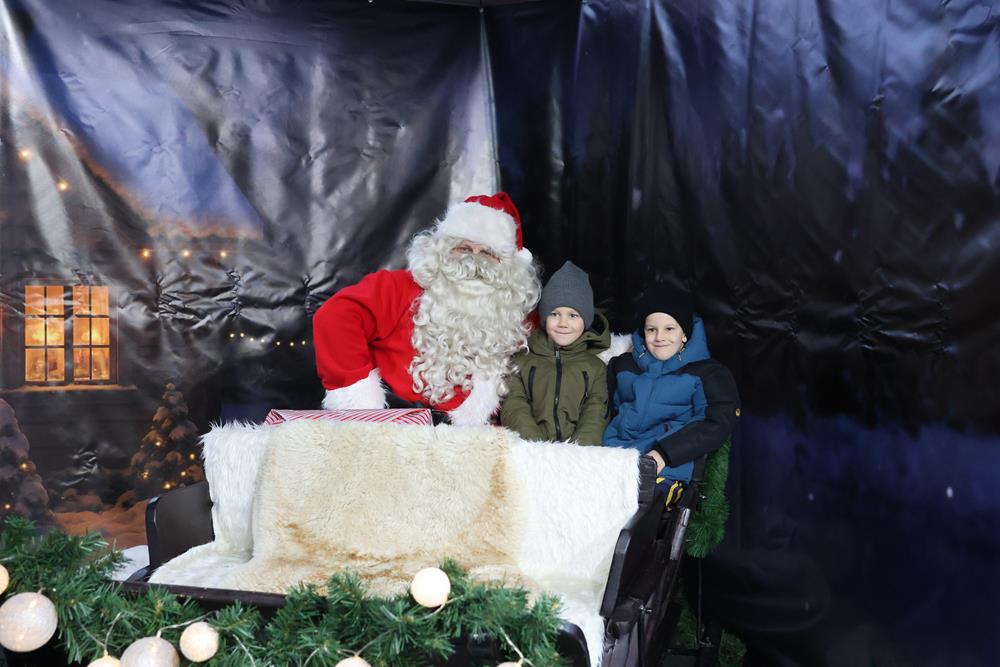 596332520_122194133762329281_4334889990776951438_n