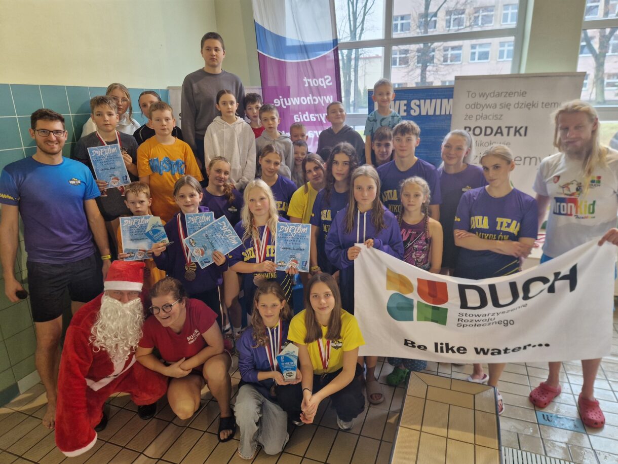 Mikołajkowe Zawody Pływackie 2025 w Mikołowie [FOTO]