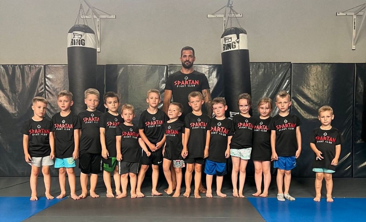Bezpłatne zajęcia sportowe dla dzieci w Spartan Chorzów. Sprawdź aktualny harmonogram