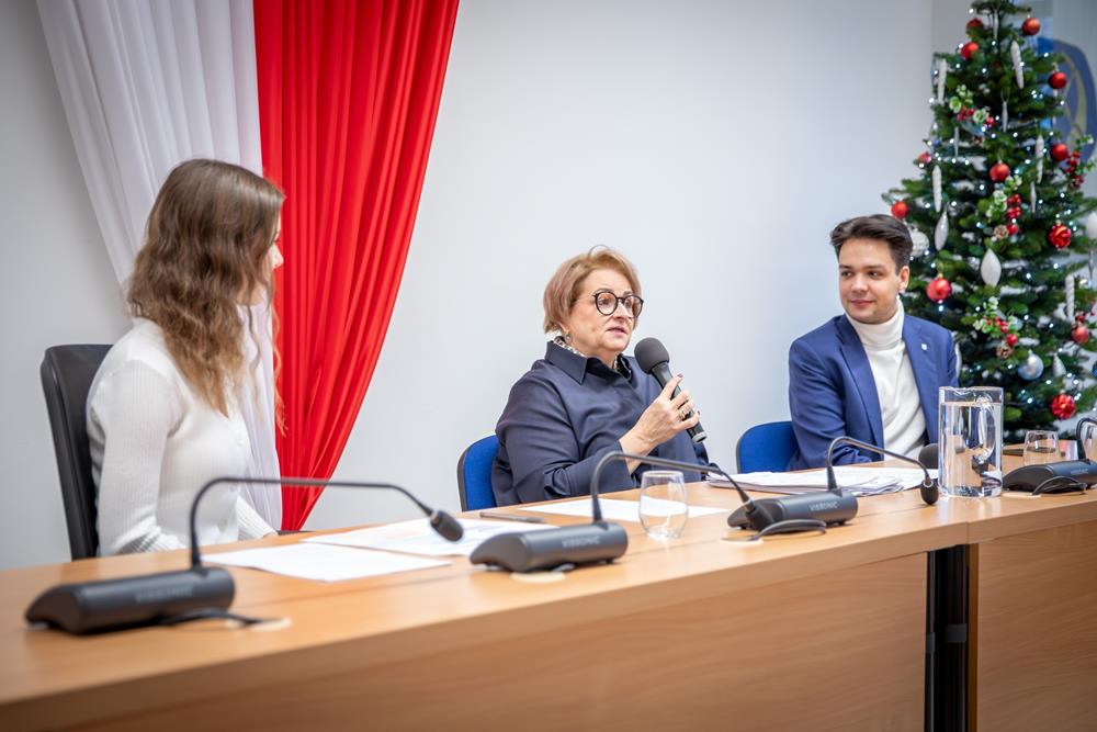 Młodzież w Tychach odkrywa kulisy samorządu – spotkanie z Zastępczynią Prezydenta