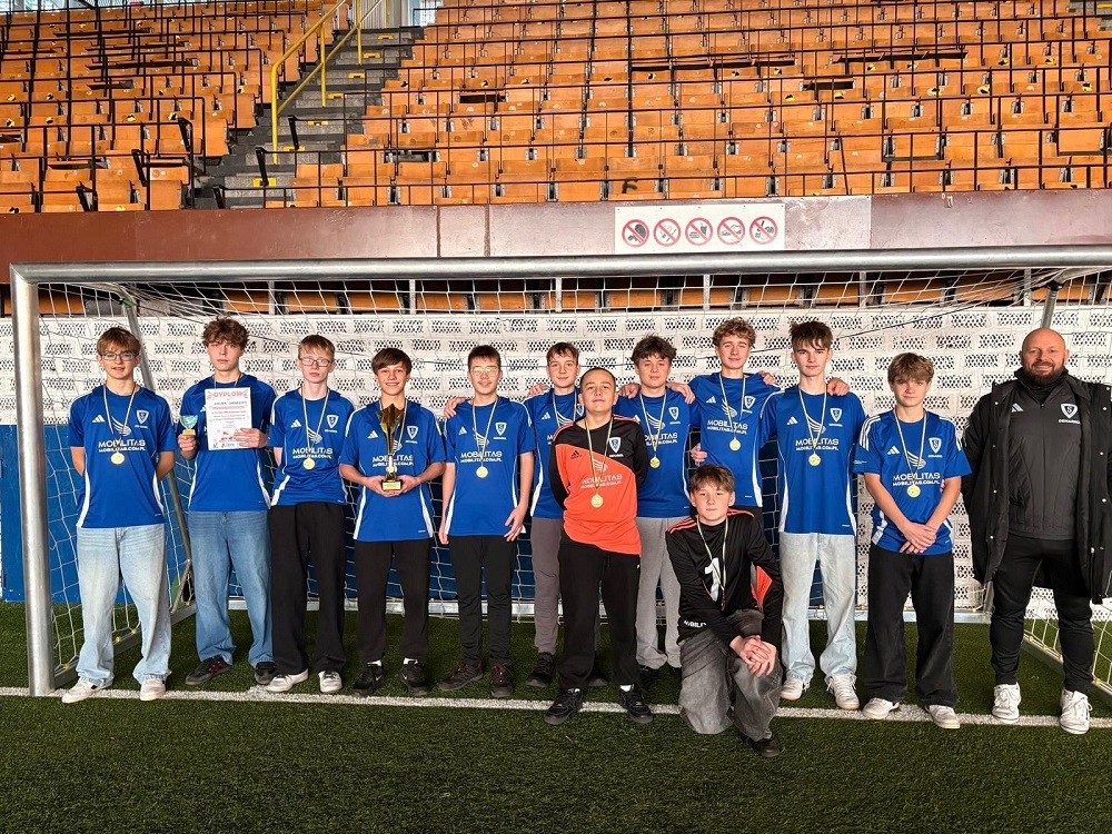 MKS Śląsk DEMARKO Świętochłowice triumfuje w Mikołajkowym Turnieju w Zabrzu!