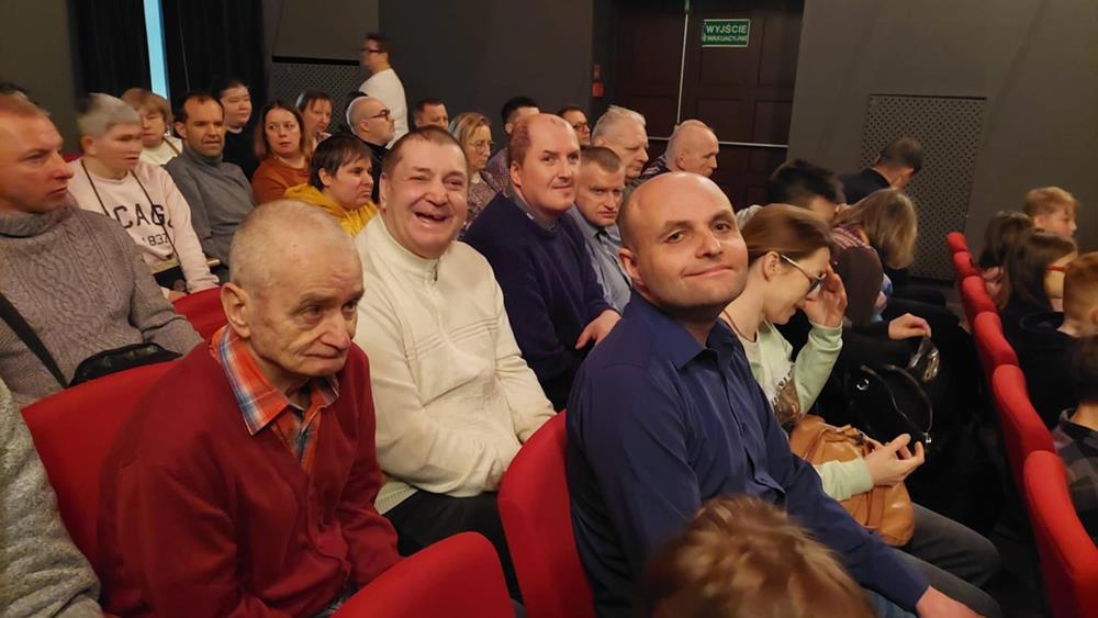 Warsztaty teatralne dla osób z niepełnosprawnościami – projekt „W teatralnym klimacie”