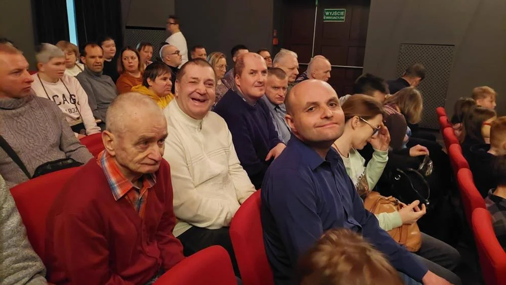 Warsztaty teatralne dla osób z niepełnosprawnościami – projekt „W teatralnym klimacie”