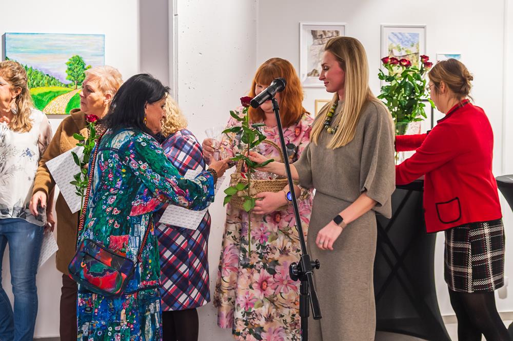 597906915_1301336698687050_7687549368541656086_n